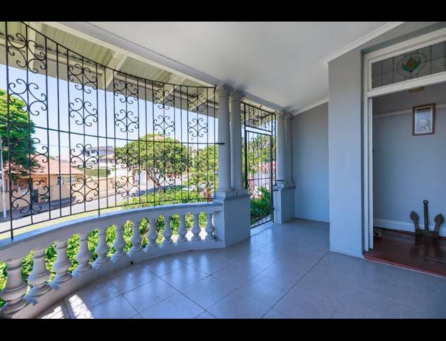 3 BEDROOM HOUSE FOR SALE IN GLENWOOD